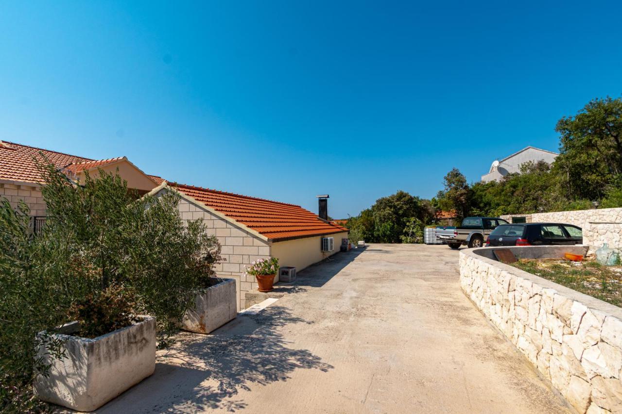 Villa Ana Zrnovo Екстер'єр фото