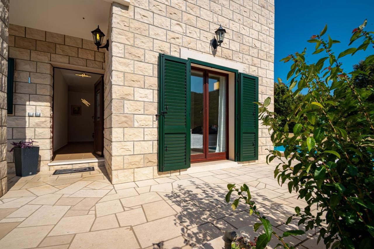 Villa Ana Zrnovo Екстер'єр фото