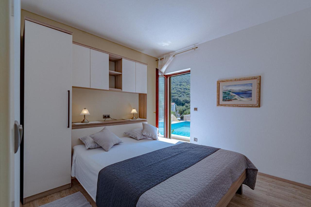 Villa Ana Zrnovo Екстер'єр фото