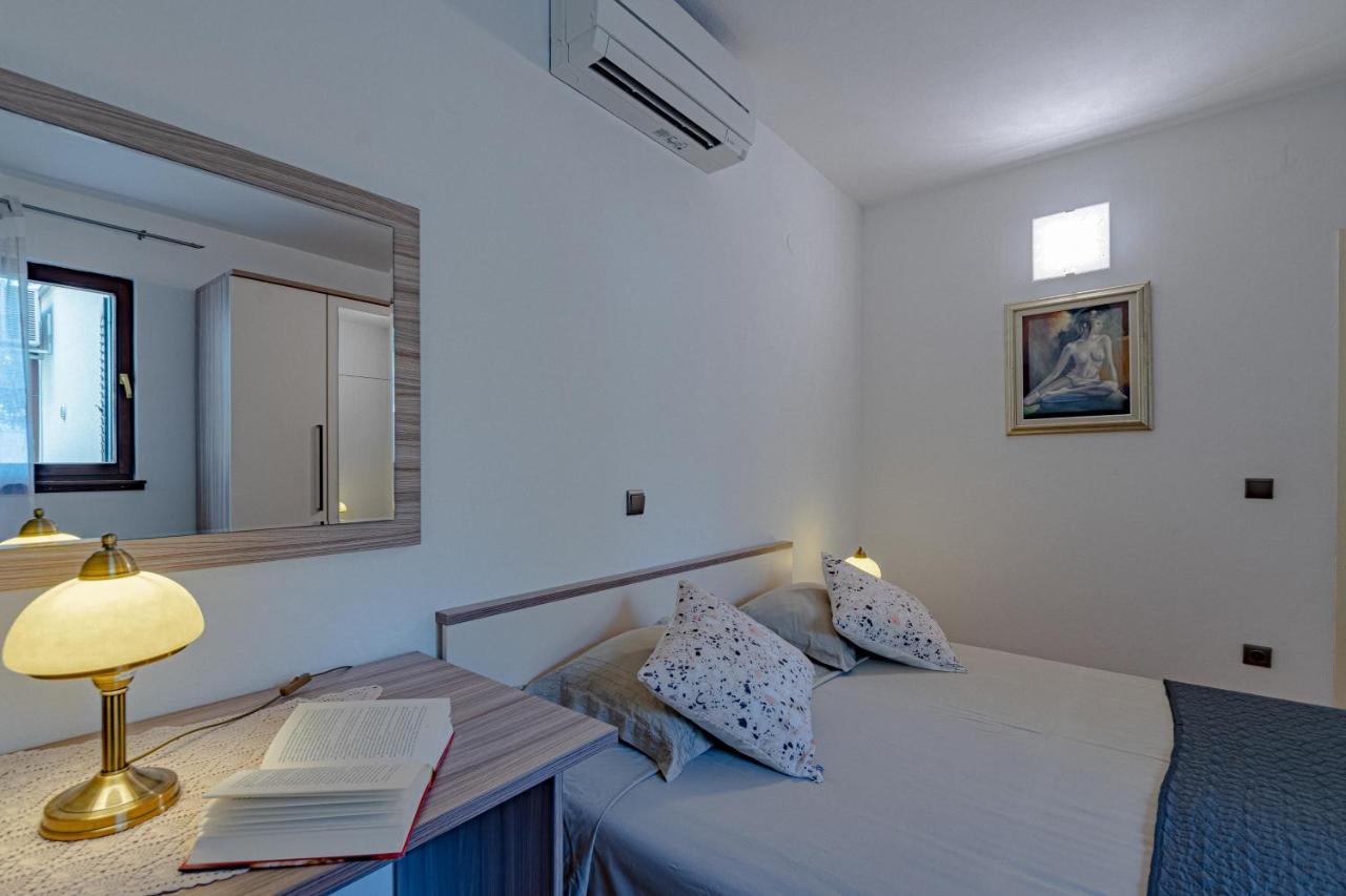 Villa Ana Zrnovo Екстер'єр фото